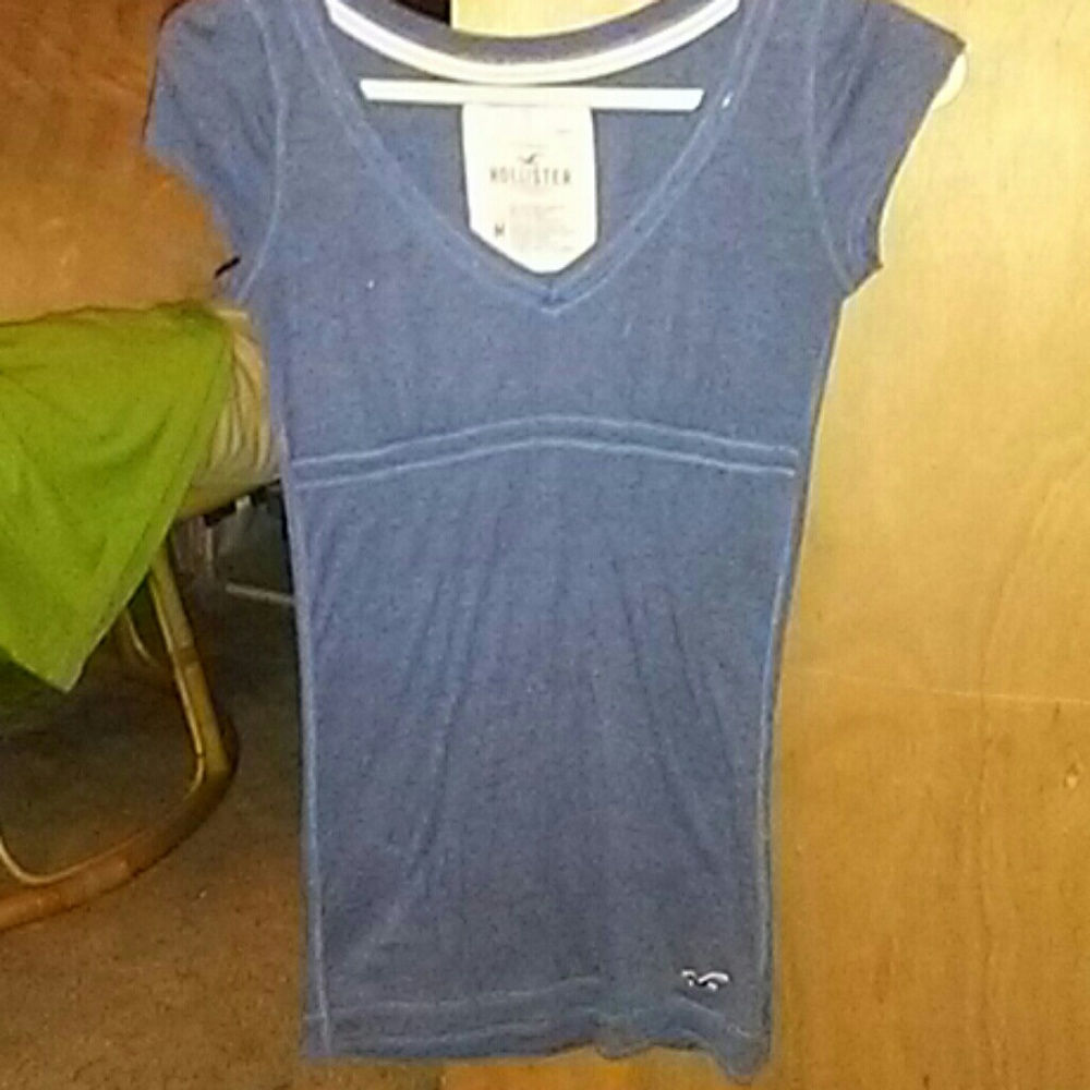 Hollister shirt
